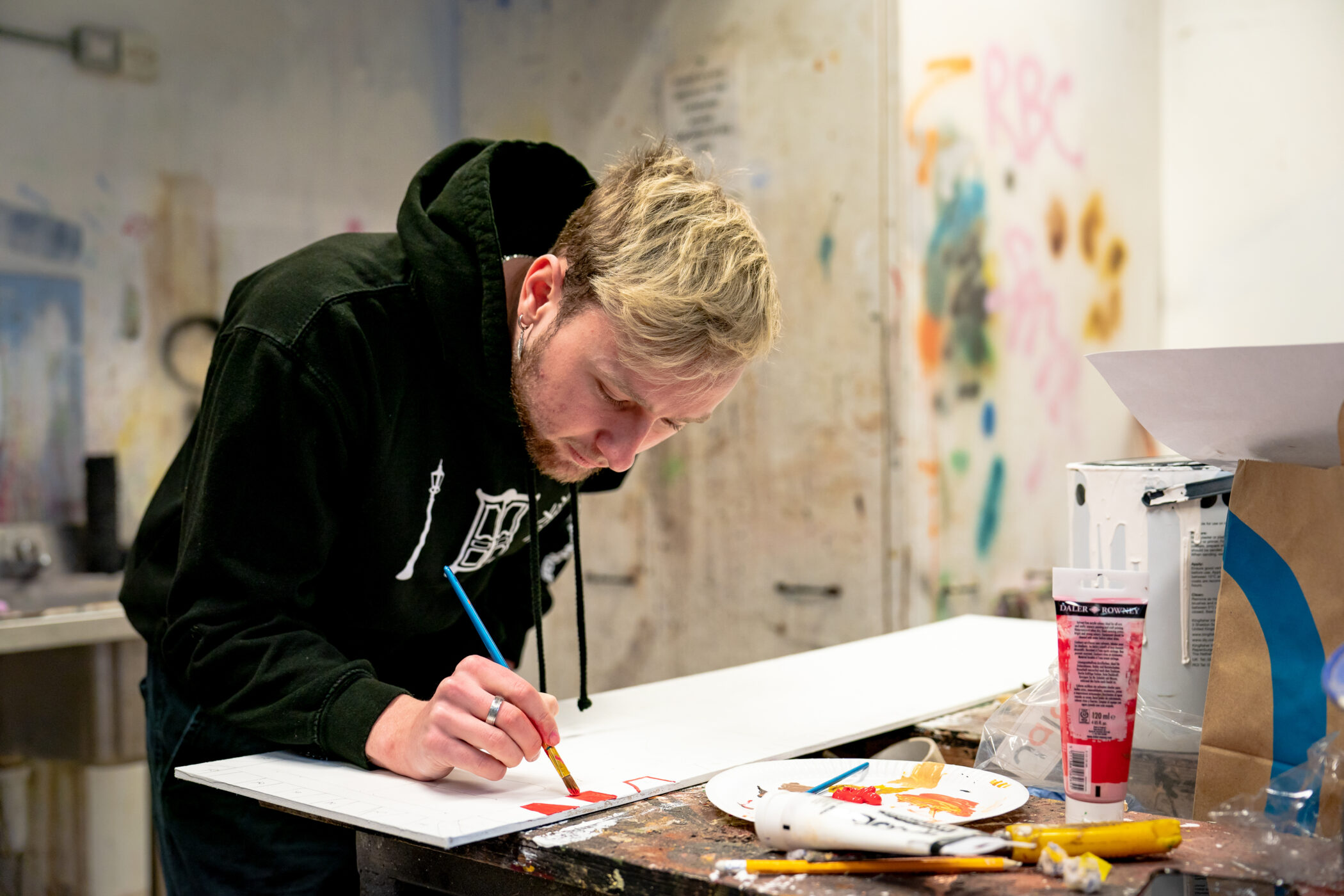 Image for Behind the Scenes of London Season: A Scenic Arts Experience Like No Other