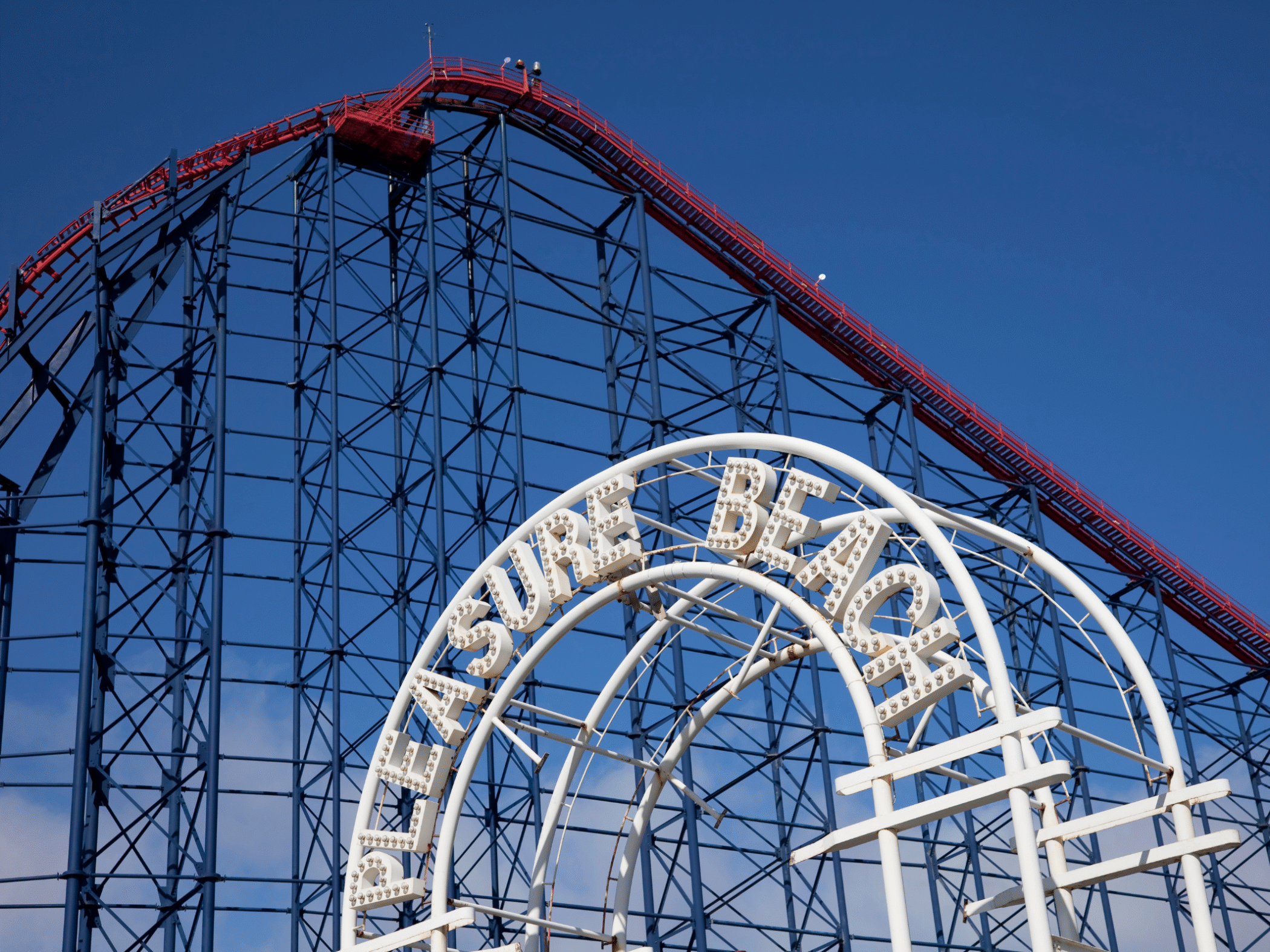 Image for Jez Butterworth’s The Hills of California and London premiere of Wildfire Road announced as part of Spring Season 2026